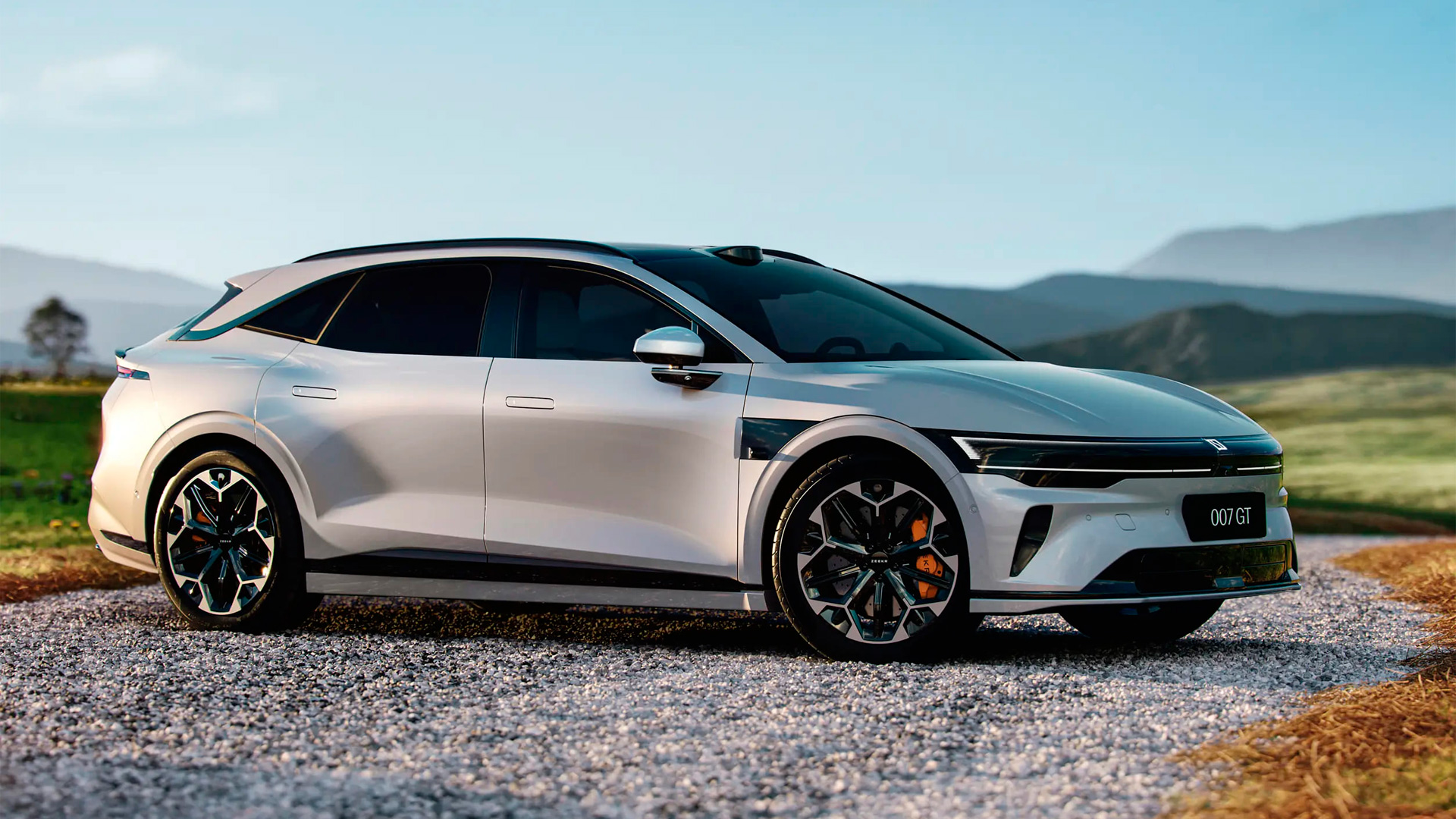 Електромобіль Zeekr 007GT